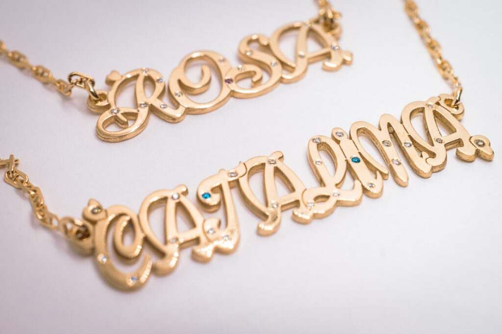 Collier prénom en or